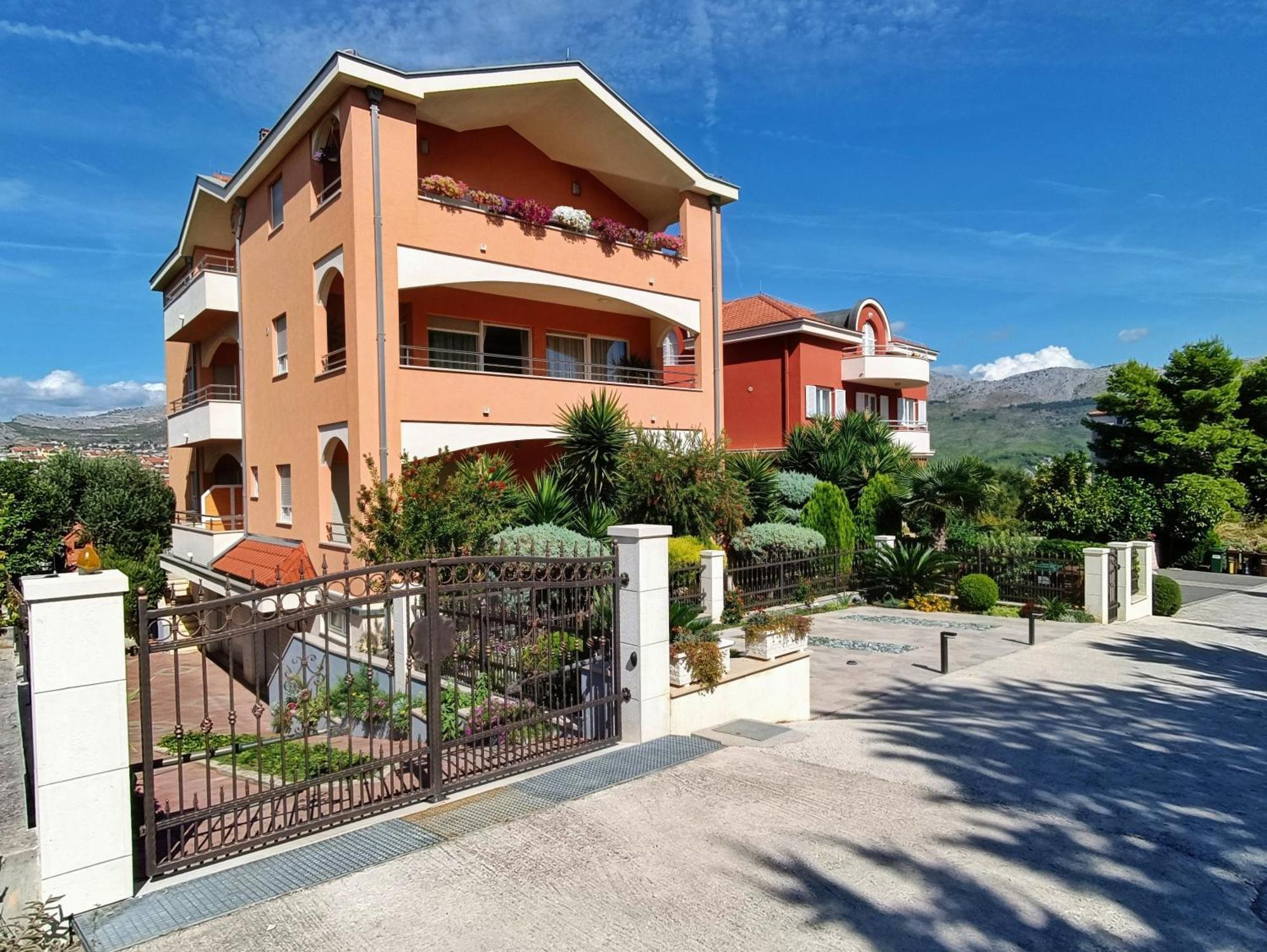 ספליט Apartmani Skejic מראה חיצוני תמונה